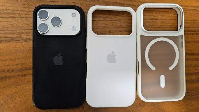 Продам новый Apple iPhone 17 Pro 256GB Silver — фото 1 из 3