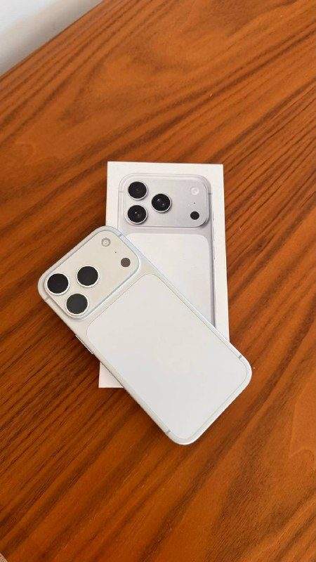 Продам новый Apple iPhone 17 Pro 256GB Silver — фото 2 из 3