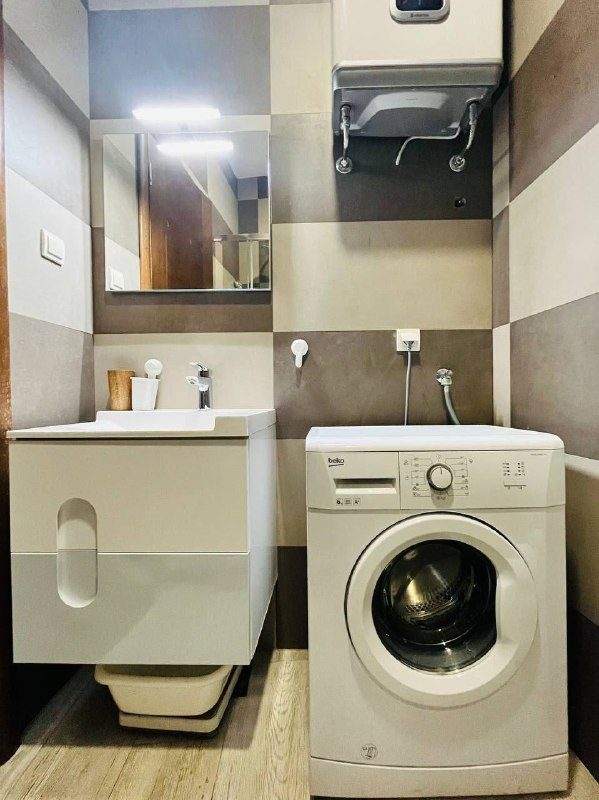 🏠 Уютная квартира с 1 спальней и паркингом в центре Будвы — фото 2 из 7
