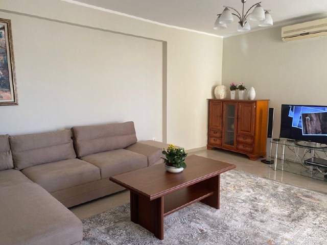 Сдается квартира 125 м2 с 3 спальнями , на 3 этаже пятиэтажного дома — фото 7 из 7