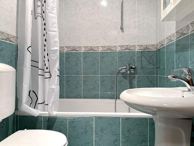 🏠 Уютная квартира с 2 спальнями в удобном районе Будвы — фото 1 из 7