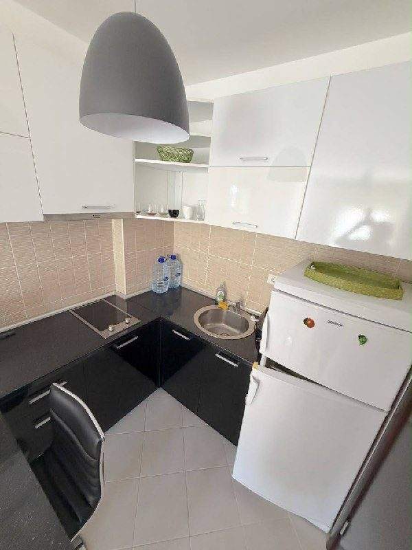 Квартира с 1 спальней в Будве, 41м2, 6 этаж, лифт — фото 4 из 8