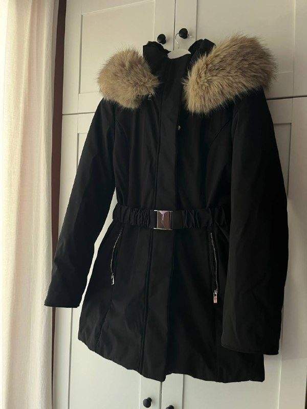 Горнолыжный костюм ZARA, абсолютно новый, но затерлась бляшка на ремне — фото 5 из 8