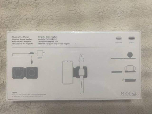 Новое запакованное Apple MagSafe Duo Charger (модель A2458, артикул MHXF3AM/A) — фото 1 из 2