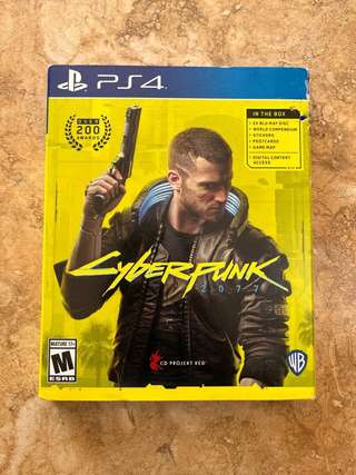 Продаю диск ps4 (подходит для ps5) cyberpank2077 чуть помята упаковка , диск в