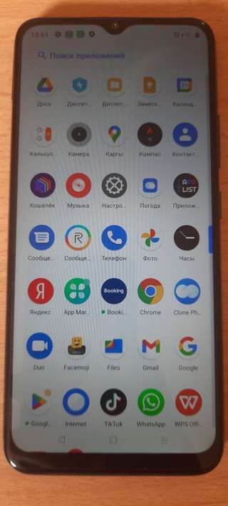 Смартфон realme C21Y (32 ГБ) / Рабочий бюджетник