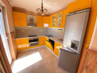 🏠 Недвижимость с 3 спальнями · Тиват · €485 000