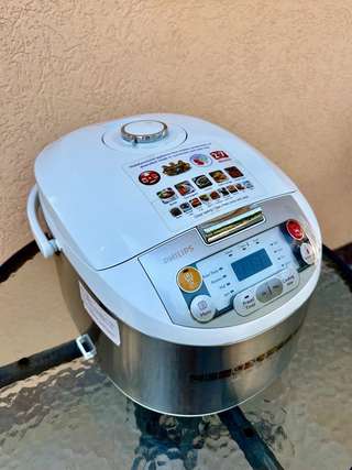 Мультиварка Philips HD3037