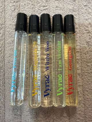 Набор миниатюр духов Vyrao, 5 евро / Vyrao perfume miniatures set, 5 euros / S