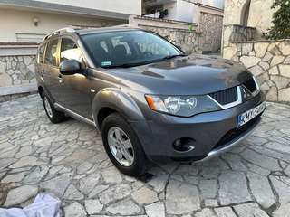 🚗 Продам Mitsubishi Outlander XL, 2008 год