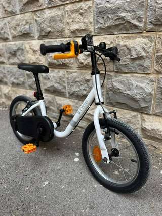 Детский велосипед BTWIN, куплен в Декатлон, в отличном состоянии, колеса 14 ди