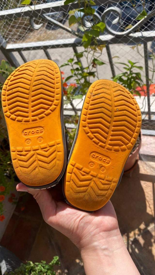 Продам детскую обувь — фото 1 из 4