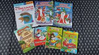 Отдам даром. 2 книжки в отличном состоянии, остальное б/у. Бар