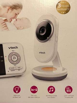 Радионяня Vtech · Под камерой есть спокойная оранжевая подсветка, ее можно вык