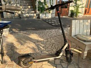 продаю самокат segway ninebot E3 pro E