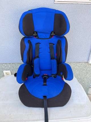 Продам автокресло!цена30€!