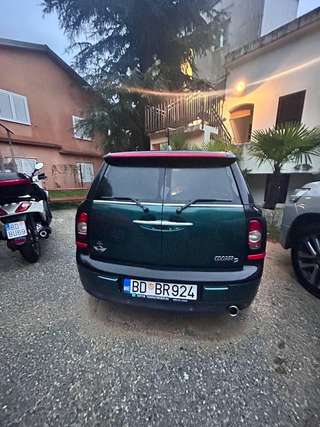 Продам Mini Cooper Clubman 1.6 D (дизель) механика 5500 евро, в хорошем состоя