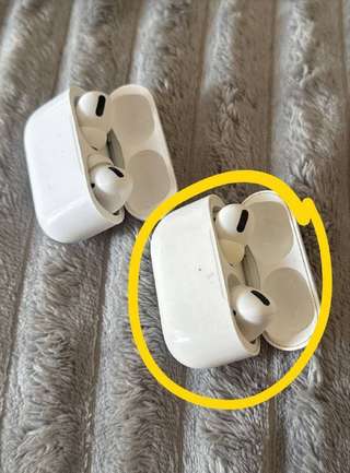 Отдам наушники AirPods 2 в прекрасном состоянии ,на левом наушнике потерялся в