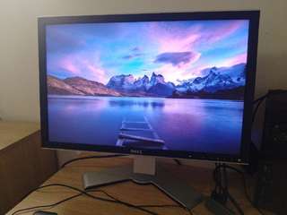 Dell UltraSharp 2407WFPB 24"