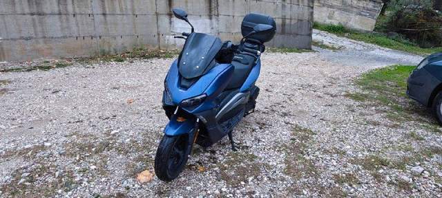 🛵 Продаю скутер Longjia VMAX 175 — фото 3 из 9