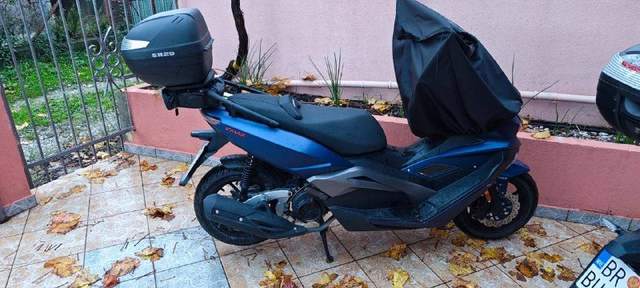 🛵 Продаю скутер Longjia VMAX 175 — фото 8 из 9