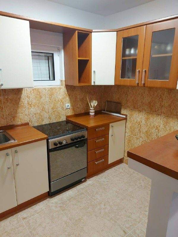 Сдам квартиру с 1 спальней в Будве — фото 7 из 8