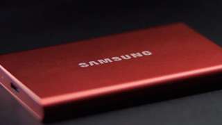 Продам внешний SSD Samsung T7 500Gb