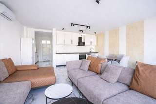 🏠 Недвижимость с 2 спальнями · Луштица · €265 000