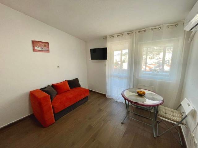 📍Бар. Ильино · ✅ Квартира 30 м2. 4/4 этаж — фото 4 из 9