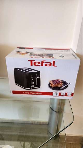 Продам тостер Tefal Loft