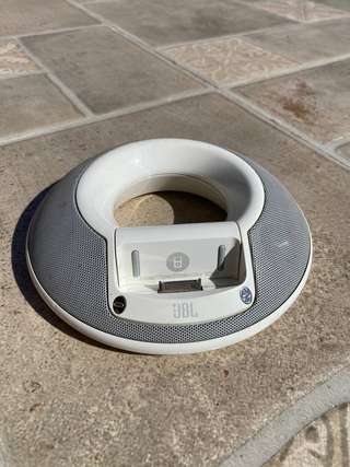 Продам акустику JBL On Stage II