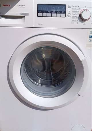 Стиральная машина Bosch classixx 6 , глубина 60 см, 150€ , Тиват
