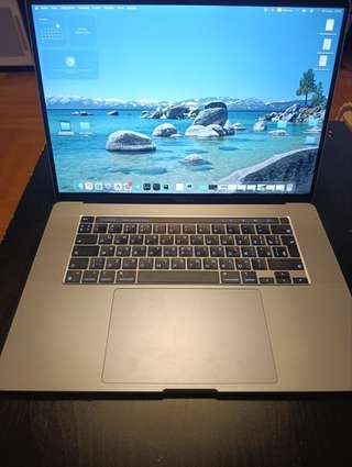Продается MacBook Pro 16" (2019) Space Gray