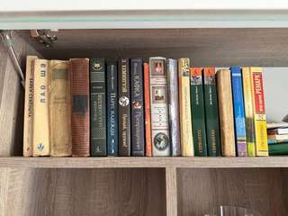 Книги — Отдам за пожертвование