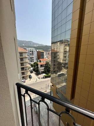🏠 Студия · Будва, Центр · €550 / мес
