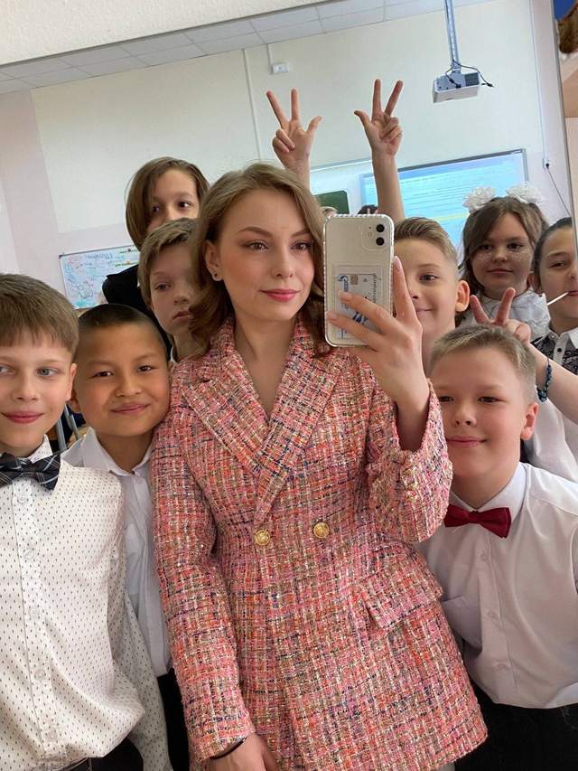 Дорогие родители! Меня зовут Наталья Ринатовна — фото 1 из 2
