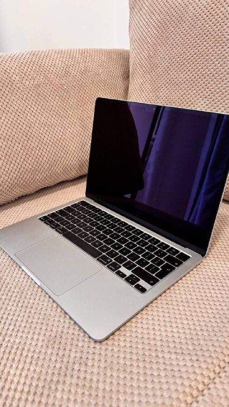 💻 MacBook Air M4 256 GB — фото 2 из 4