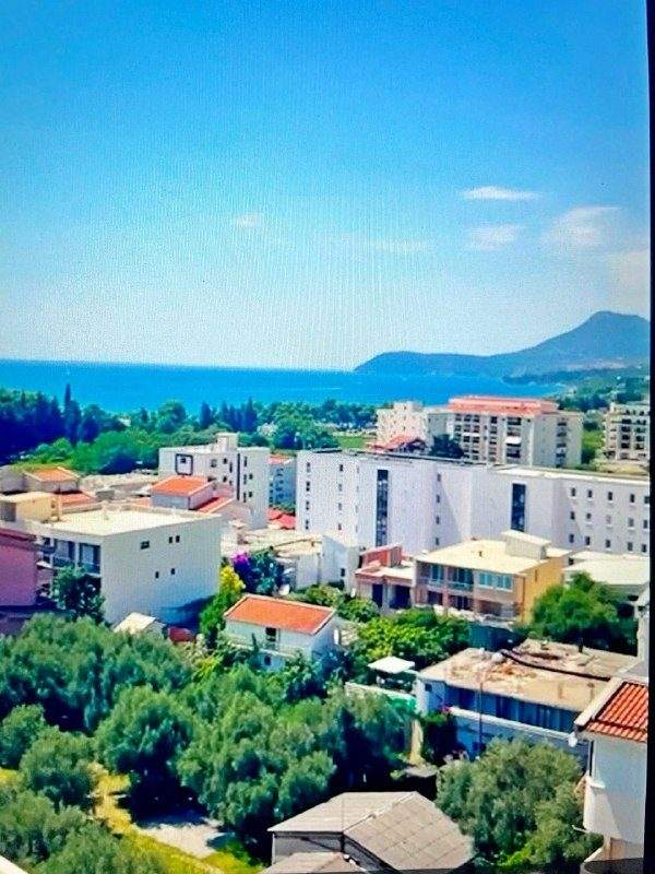 📍Бар. Центр. · ✅ Квартира 35м2. (1+1) 1 этаж. Вид на горы ⛰ и в сторону моря 🌊 — фото 1 из 10