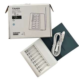 1. Зарядка tjugo ikea для батареек АА и ААА - 8€