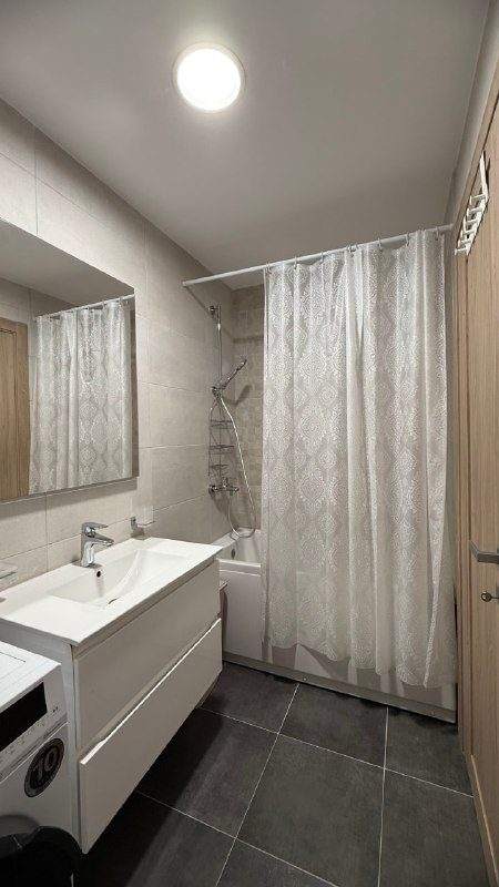 Квартира с двумя спальнями на срок от 1 года — фото 2 из 8