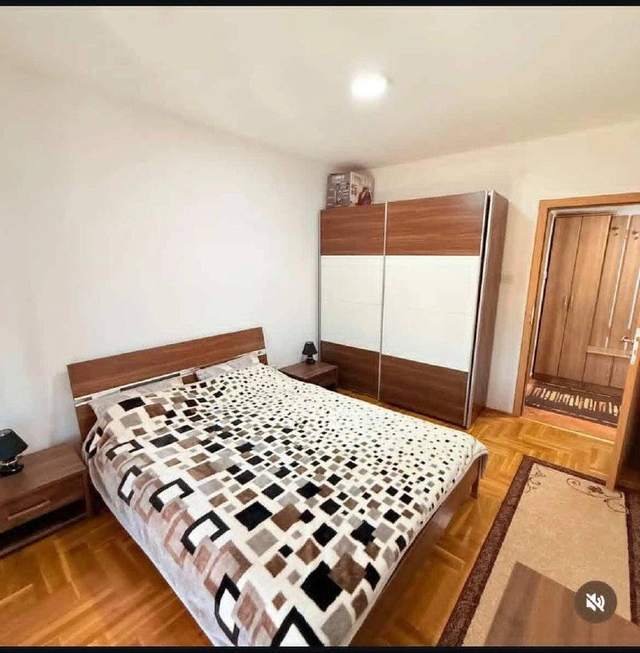 Квартира с 2 спальнями площадью 60 м2расположена на 2 этаже жилого дома на ули — фото 3 из 10