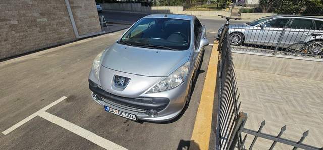 🚗 Peugeot 207 CC 1.6 Cabrio — фото 1 из 10