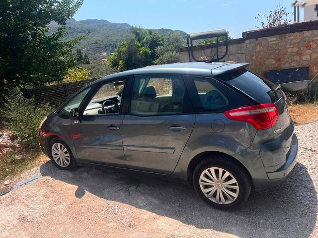 🚗 Сдаётся в аренду Citroën C4 Picasso — фото 2 из 2