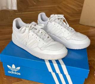 Кроссовки Adidas Ozmillen W IE5841