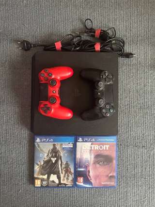 1. продаю PS4 Slim 1TB