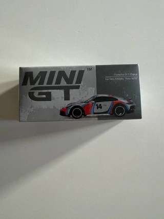 Продаю машинки 🚗 · Hot Wheels 2024 Aston Martin Vantage GT3