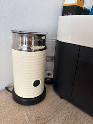 Капучинатор nespresso, пользовались 2 раза