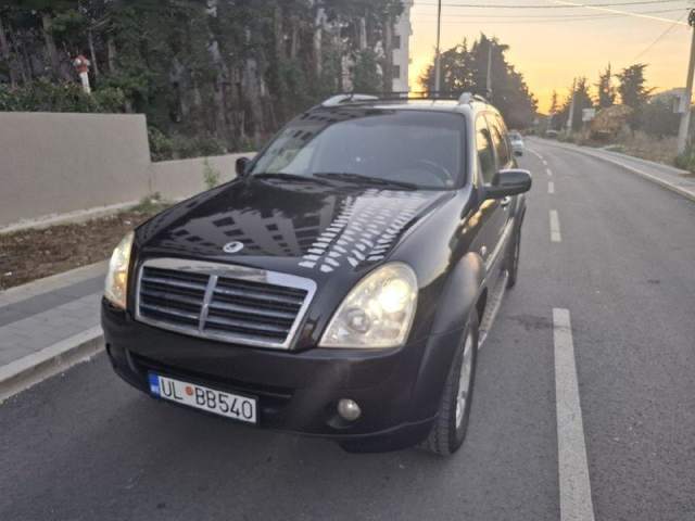 Срочная продажа! SSANG YONG REXTON 270 XDI — фото 1 из 10