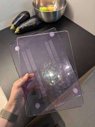 1.Кейс-накладка для MacBook Pro 14 Потёртый- 0 RSD