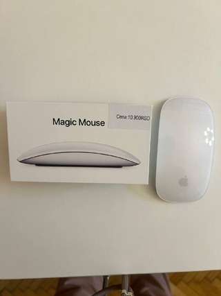 Продаю Apple Magic Mouse